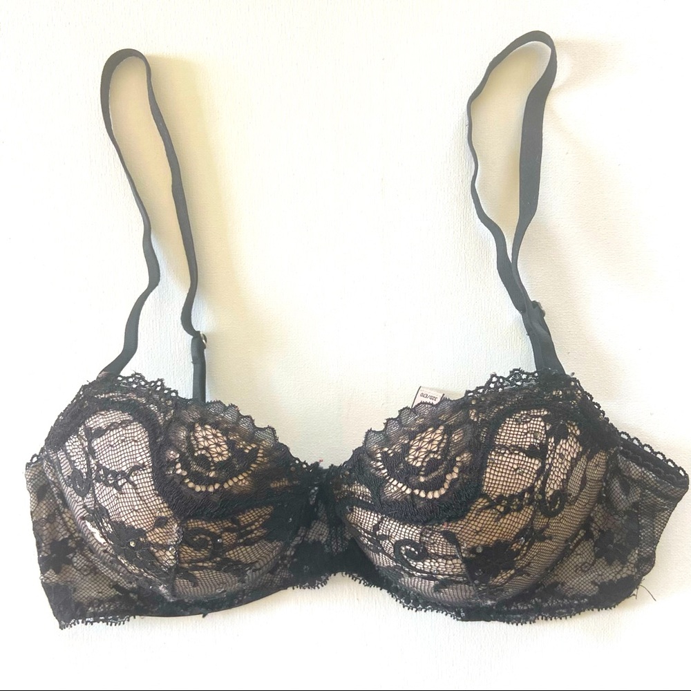 Victorias Secret Dream Angels Lace Bra- 32D